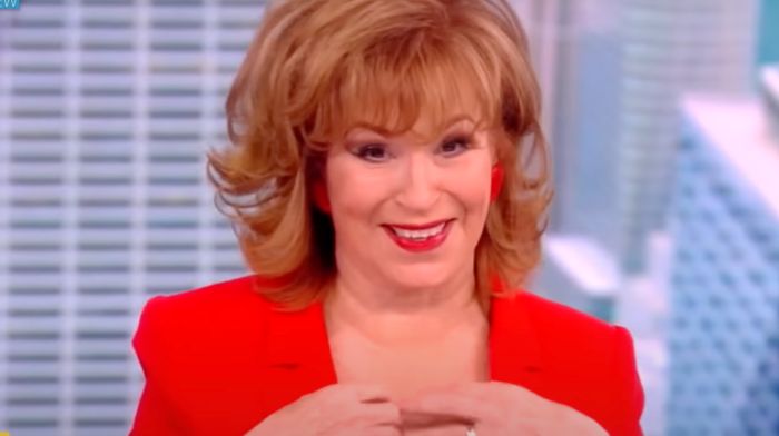 Joy Behar Claims Wardrobe Malfunction On The View Was T To The Old Guys 3239